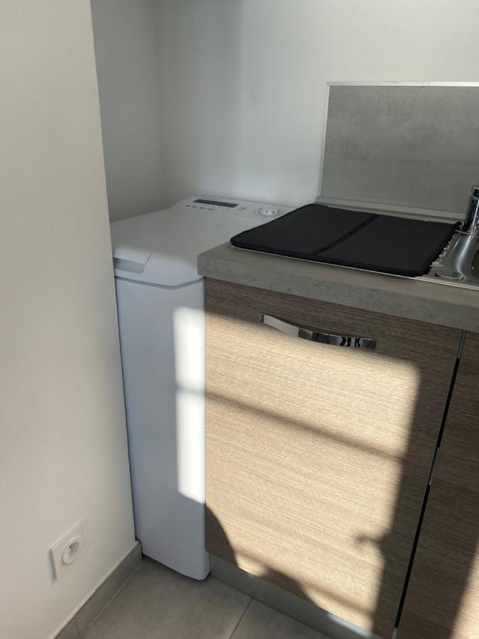 בנדול Splendide Studio Miramar Vue Mer Avec Terrasse מראה חיצוני תמונה