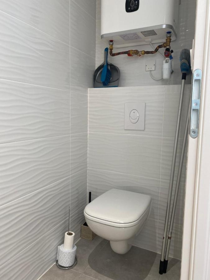בנדול Splendide Studio Miramar Vue Mer Avec Terrasse מראה חיצוני תמונה